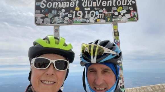 Ventoux en avril, pour Jean-Marie, Geneviève, et Denis